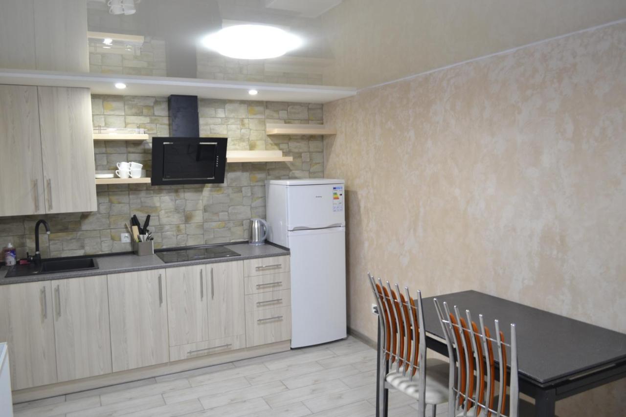 Royal House Villa Kamianets-Podilskyi Ngoại thất bức ảnh