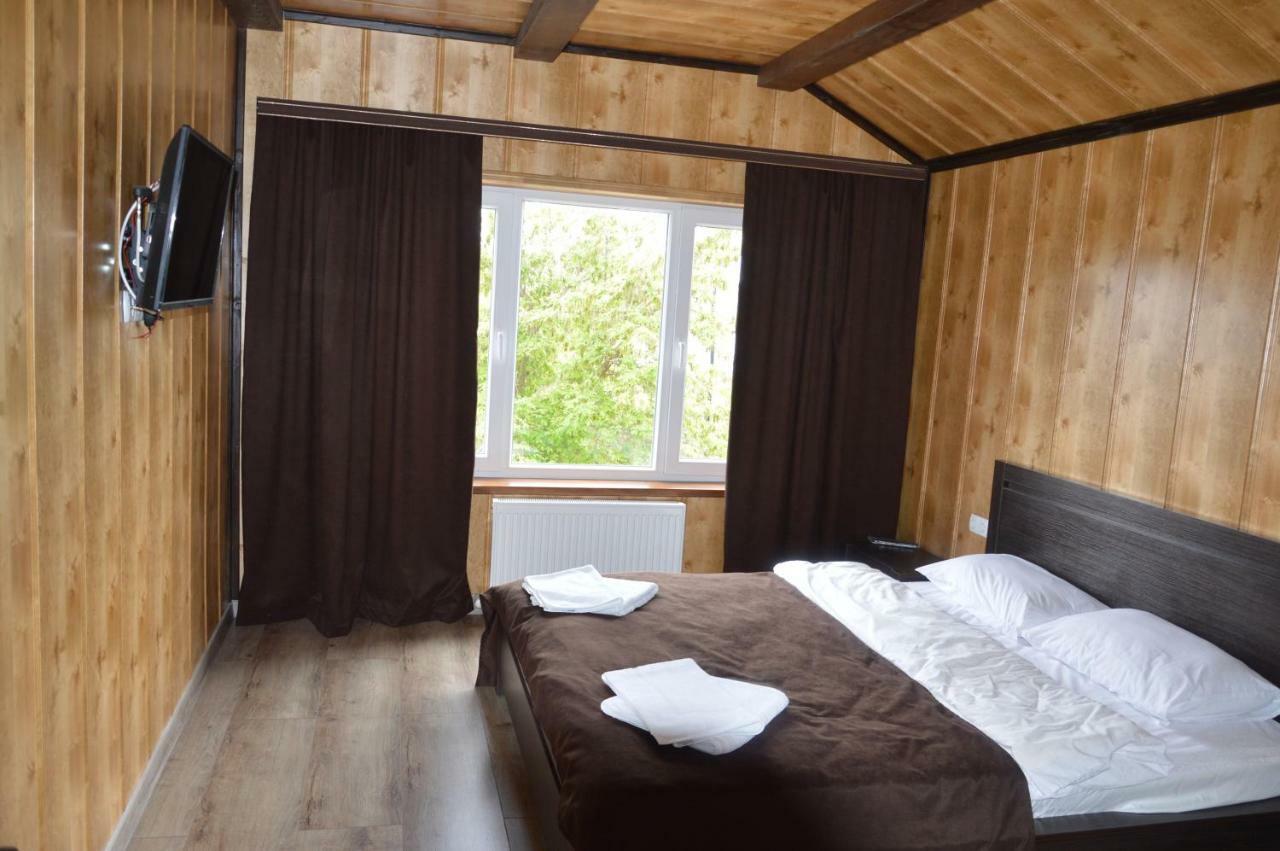 Royal House Villa Kamianets-Podilskyi Ngoại thất bức ảnh